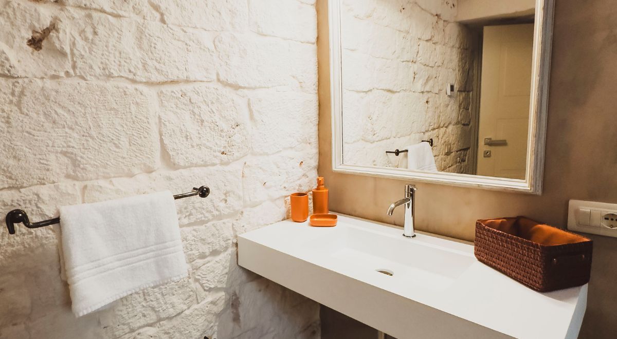 bagno in pietra